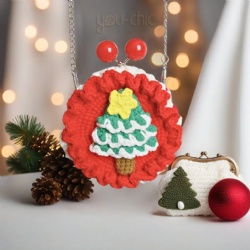 C​hristmas Tree Coin Purse